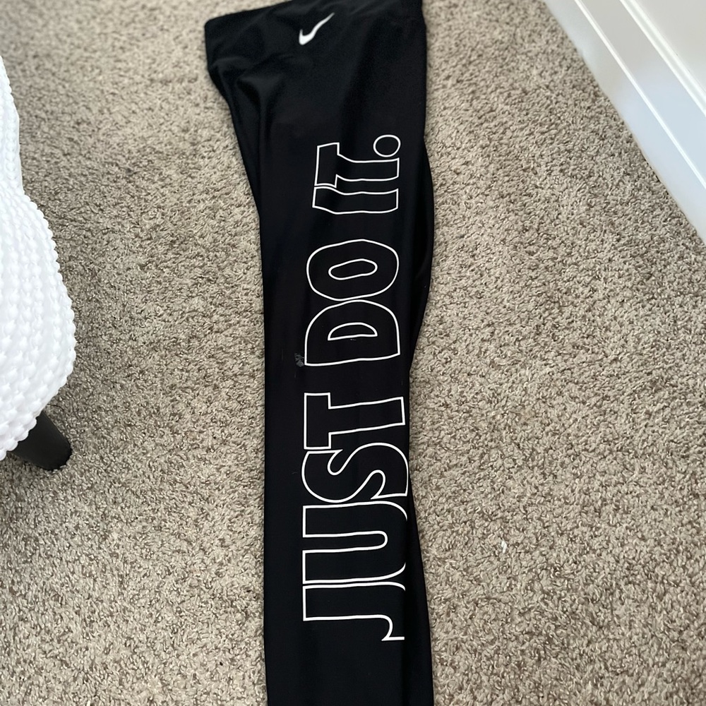 Nike leggings